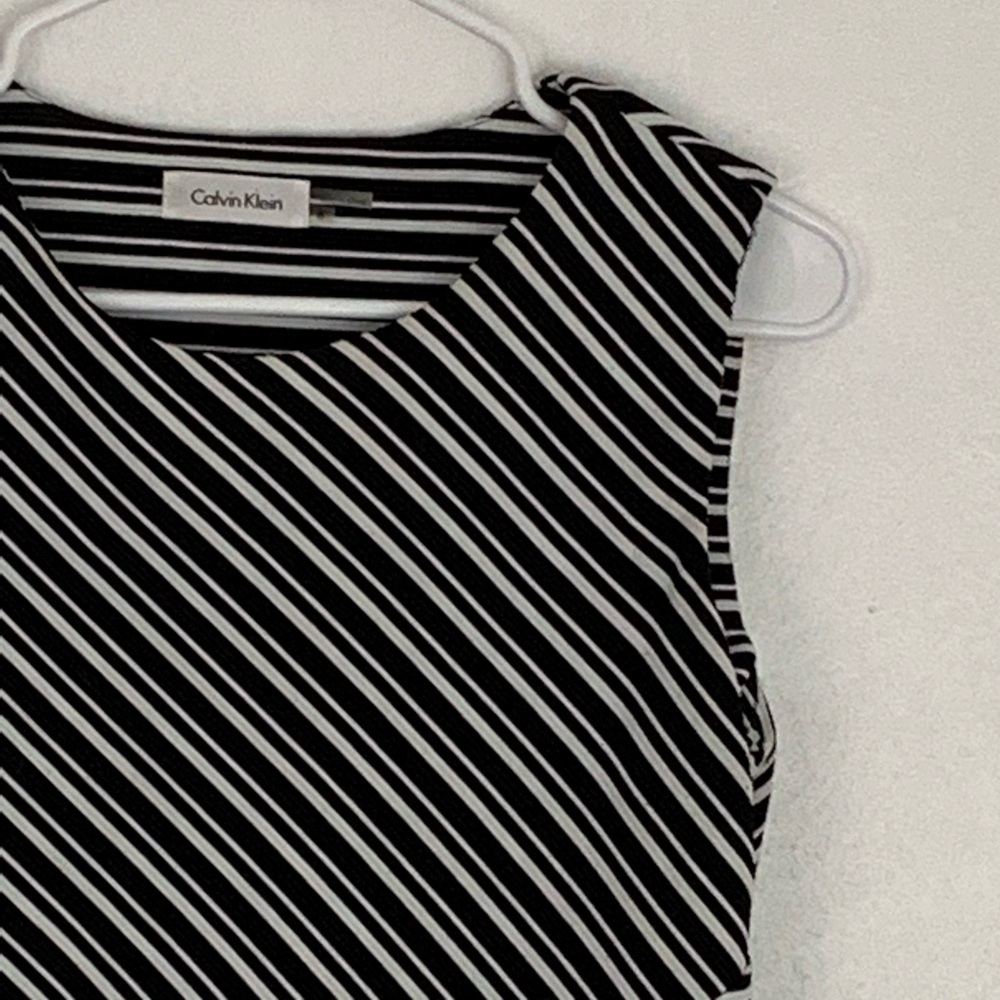 Calvin Klein Black & White Striped Dress Size 6 - Picture 2 of 5